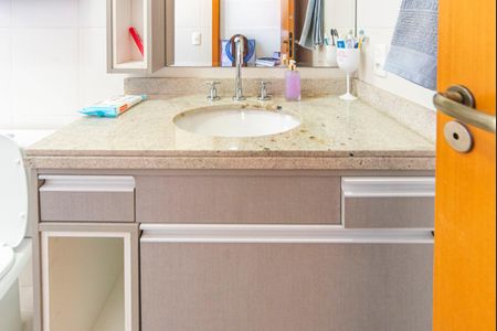 Apartamento à venda com 126m², 3 quartos e 3 vagas Apartamento à venda com 126m², 3 quartos e 3 vagasBanheiro do Quarto 3
