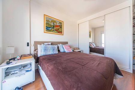 Apartamento à venda com 126m², 3 quartos e 3 vagas Apartamento à venda com 126m², 3 quartos e 3 vagasQuarto 1