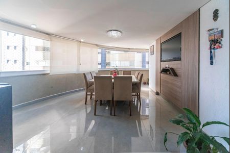 Apartamento à venda com 126m², 3 quartos e 3 vagas Apartamento à venda com 126m², 3 quartos e 3 vagasVaranda Gourmet