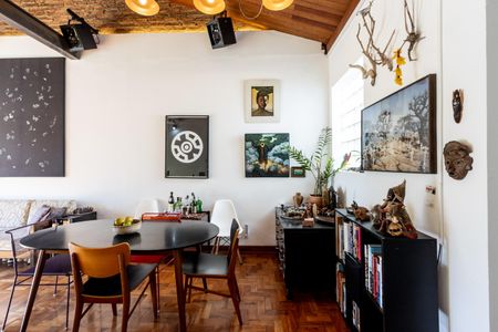 Casa à venda com 2 quartos, 146m² em Alto da Lapa, São Paulo