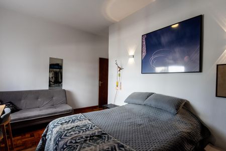 Casa à venda com 146m², 2 quartos e 1 vaga