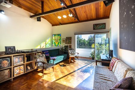 Casa à venda com 2 quartos, 146m² em Alto da Lapa, São Paulo