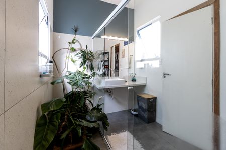 Casa à venda com 146m², 2 quartos e 1 vaga