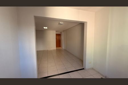 Apartamento para alugar com 3 quartos, 75m² em Setor Bueno, Goiânia