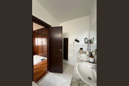 Apartamento à venda com 183m², 3 quartos e 1 vaga
