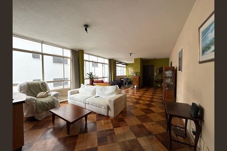 Apartamento à venda com 183m², 3 quartos e 1 vaga