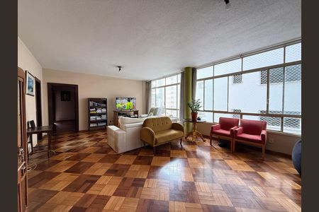 Apartamento à venda com 183m², 3 quartos e 1 vaga