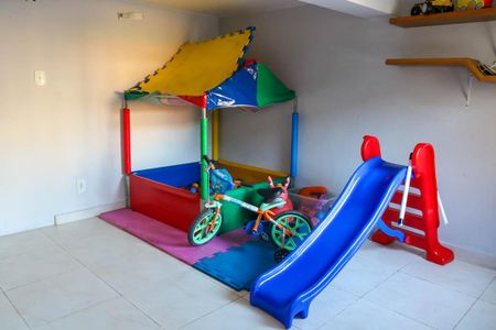 Casa para alugar com 600m², 4 quartos e 4 vagas Casa para alugar com 600m², 4 quartos e 4 vagasSala de Jogos
