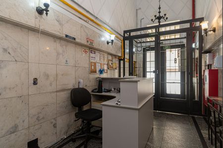 Área comum - Portaria e entrada do Edifício de apartamento para alugar com 1 quarto, 39m² em Centro Histórico de São Paulo, São Paulo