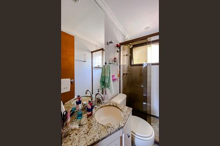 Banheiro de apartamento à venda com 2 quartos, 60m² em Pompeia, São Paulo