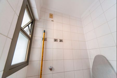 Apartamento para alugar com 100m², 3 quartos e 2 vagas Apartamento para alugar com 100m², 3 quartos e 2 vagasBanheiro de serviço