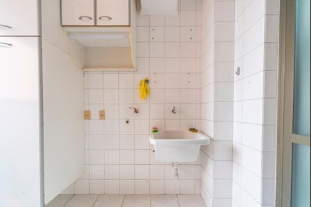 Apartamento para alugar com 100m², 3 quartos e 2 vagas Apartamento para alugar com 100m², 3 quartos e 2 vagasÁrea de Serviço