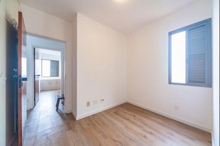 Apartamento para alugar com 100m², 3 quartos e 2 vagas Apartamento para alugar com 100m², 3 quartos e 2 vagasQuarto 2