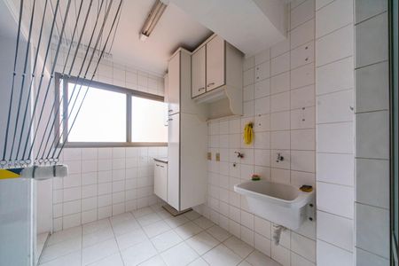 Apartamento para alugar com 100m², 3 quartos e 2 vagas Apartamento para alugar com 100m², 3 quartos e 2 vagasÁrea de Serviço