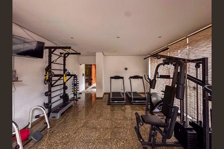 Apartamento para alugar com 100m², 3 quartos e 2 vagas Apartamento para alugar com 100m², 3 quartos e 2 vagasÁrea comum - Academia