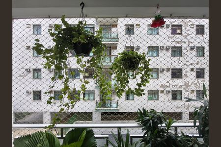 Apartamento à venda com 70m², 2 quartos e 1 vaga