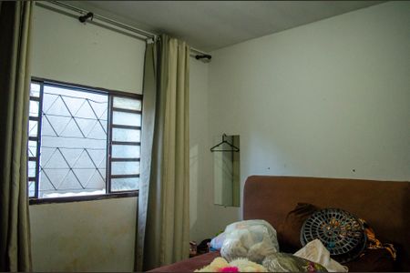 Casa à venda com 5 quartos, 35m² em Residencial Recanto do Bosque, Goiânia
