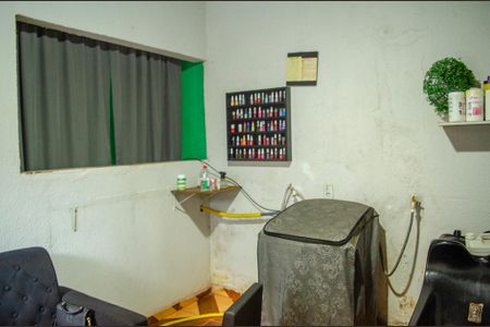 Casa à venda com 5 quartos, 35m² em Residencial Recanto do Bosque, Goiânia