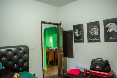 Casa à venda com 5 quartos, 35m² em Residencial Recanto do Bosque, Goiânia