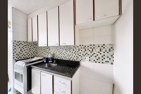 Cozinha de apartamento para alugar com 2 quartos, 53m² em Jardim Iris, São Paulo