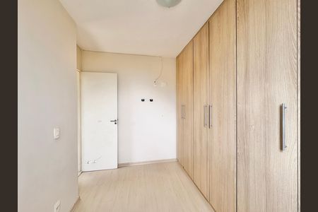 Quarto 2 de apartamento para alugar com 2 quartos, 53m² em Jardim Iris, São Paulo