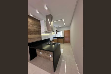 Cozinha de casa à venda com 3 quartos, 210m² em Jardim Atlântico, Goiânia