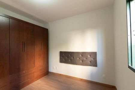 Apartamento para alugar com 80m², 2 quartos e 1 vaga