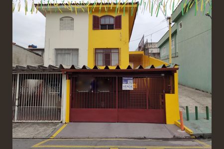 Fachada de casa à venda com 2 quartos, 125m² em Jardim Santa Terezinha (pedreira), Diadema