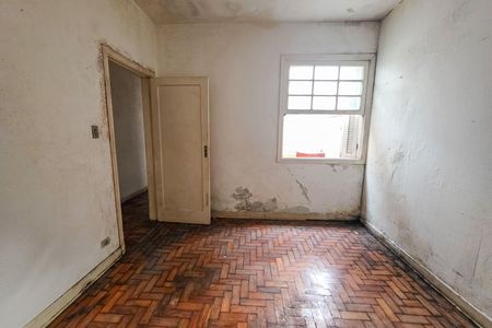Casa para alugar com 210m², 3 quartos e 4 vagas Casa para alugar com 210m², 3 quartos e 4 vagasQuarto 2