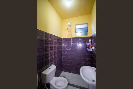 Casa para alugar com 70m², 2 quartos e 1 vagaBanheiro