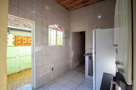 Cozinha de casa para alugar com 2 quartos, 70m² em Sete Pontes, São Gonçalo