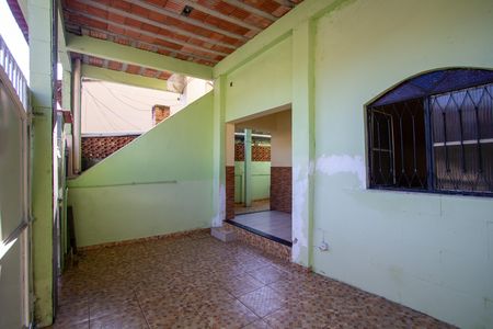 Casa para alugar com 70m², 2 quartos e 1 vagaQuintal