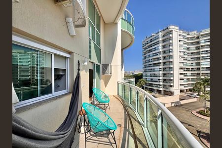 Varanda de apartamento para alugar com 1 quarto, 71m² em Barra da Tijuca, Rio de Janeiro