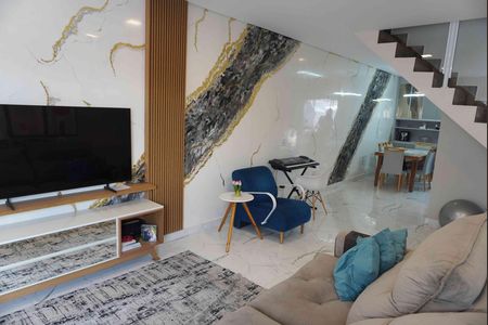 Sala de Estar de casa para alugar com 2 quartos, 150m² em Villas do Jaguari, Santana de Parnaíba