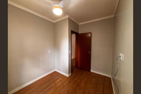Casa de condomínio à venda com 110m², 3 quartos e 2 vagas Casa de condomínio à venda com 110m², 3 quartos e 2 vagasQuarto