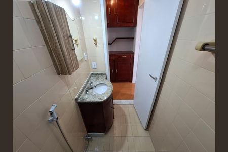 Apartamento para alugar com 38m², 1 quarto e 1 vaga Apartamento para alugar com 38m², 1 quarto e 1 vagaBanheiro