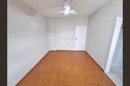 Apartamento para alugar com 38m², 1 quarto e 1 vaga Apartamento para alugar com 38m², 1 quarto e 1 vagaSala