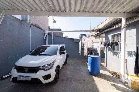 Garagem de casa à venda com 2 quartos, 170m² em Vila Santa Teresinha, São Paulo