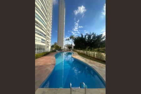 Apartamento à venda com 173m², 3 quartos e 3 vagas Apartamento à venda com 173m², 3 quartos e 3 vagasÁrea externa