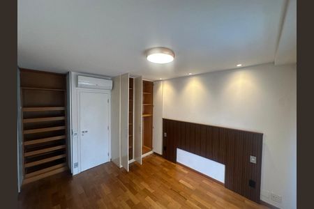 Apartamento à venda com 173m², 3 quartos e 3 vagas Apartamento à venda com 173m², 3 quartos e 3 vagasQuarto