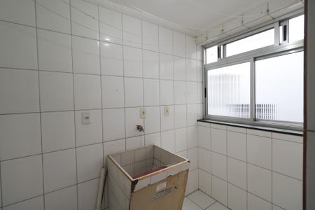 Apartamento à venda com 90m², 2 quartos e 2 vagas Apartamento à venda com 90m², 2 quartos e 2 vagasÁrea de Serviço