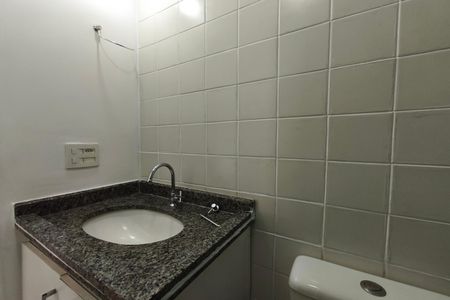 Apartamento para alugar com 63m², 3 quartos e 1 vaga Apartamento para alugar com 63m², 3 quartos e 1 vagaBanheiro Social