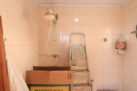 Apartamento à venda com 250m², 3 quartos e 1 vaga Apartamento à venda com 250m², 3 quartos e 1 vagaBanheiro Social