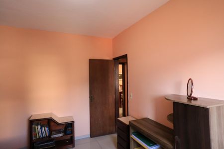 Apartamento à venda com 250m², 3 quartos e 1 vaga Apartamento à venda com 250m², 3 quartos e 1 vagaQuarto