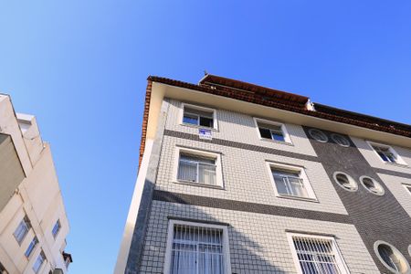 Fachada com Plaquinha de apartamento à venda com 3 quartos, 250m² em São Lucas, Belo Horizonte
