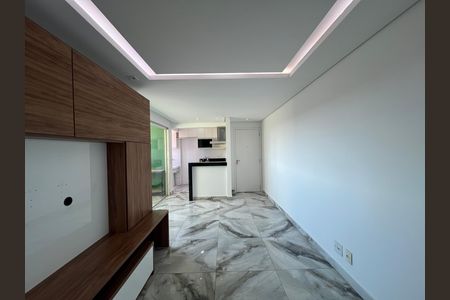 Apartamento à venda com 3 quartos, 67m² em Serrano, Belo Horizonte