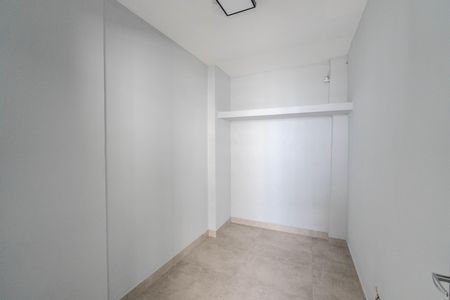 Apartamento à venda com 103m², 2 quartos e 1 vaga Apartamento à venda com 103m², 2 quartos e 1 vagaQuarto de Serviço