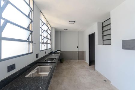 Apartamento à venda com 103m², 2 quartos e 1 vaga Apartamento à venda com 103m², 2 quartos e 1 vagaCozinha