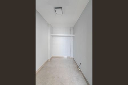 Apartamento à venda com 103m², 2 quartos e 1 vaga Apartamento à venda com 103m², 2 quartos e 1 vagaQuarto de Serviço