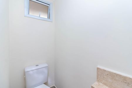 Casa de condomínio para alugar com 66m², 3 quartos e 2 vagas Casa de condomínio para alugar com 66m², 3 quartos e 2 vagasLavabo